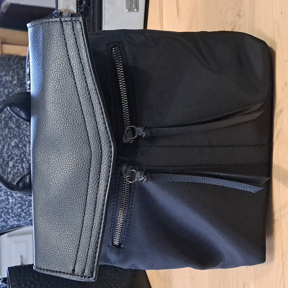 Botkier New York NWOT